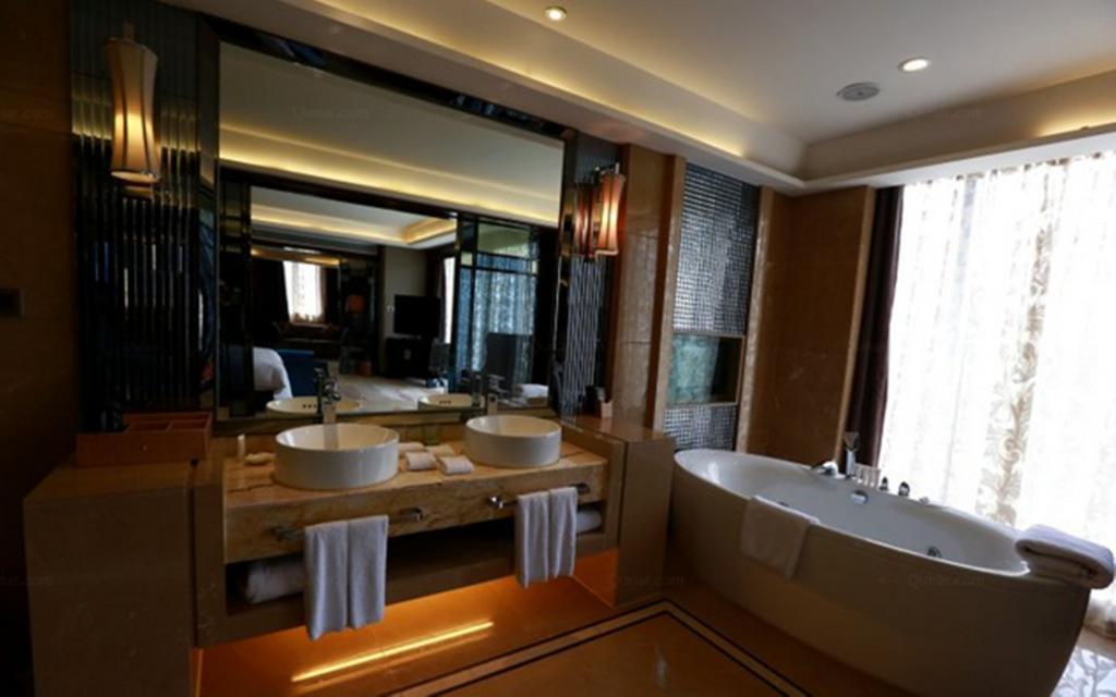 Tibet Minshan Hotel Lhasa Exterior photo